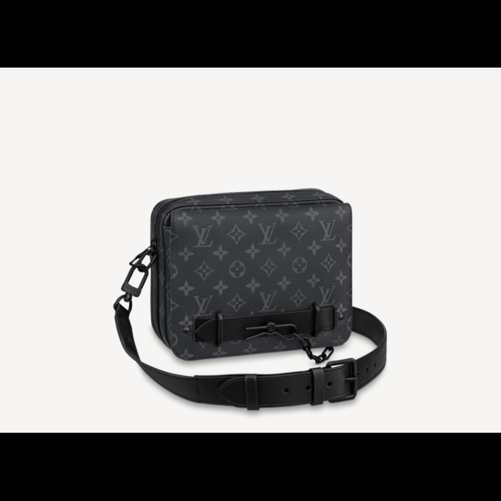Louis Vuitton Steamer Messenger bag -never used